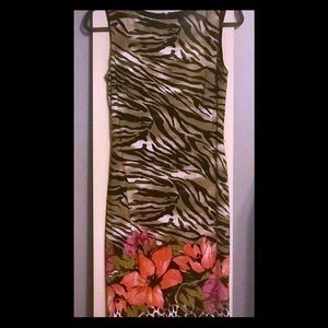 Summer, fun printed sheath dress.